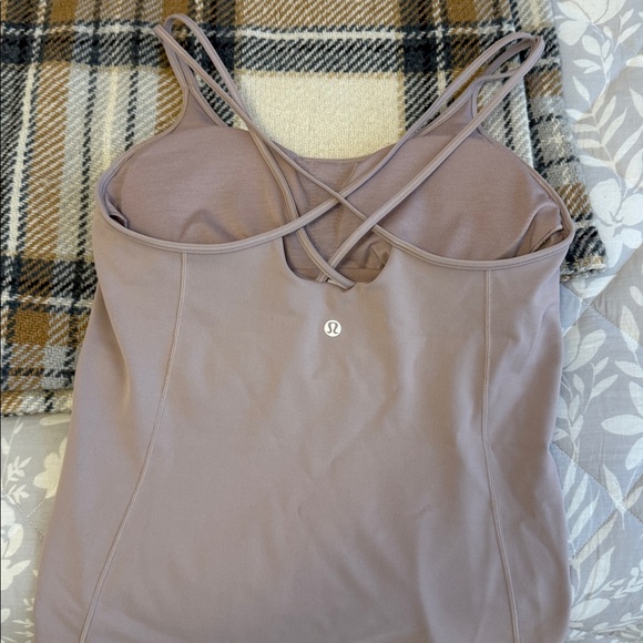 Lulu size 8 Tank in blush - Picture 3 of 5